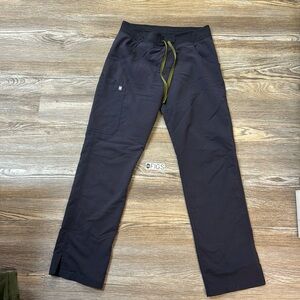 FIGS Kades- Cargo Scrub Pants dark harbor small